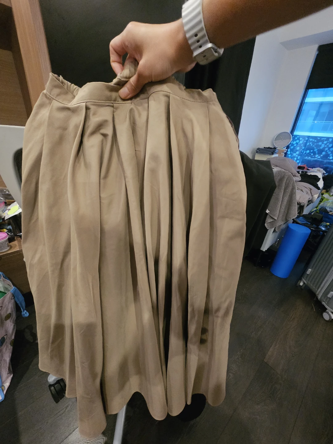 Tan Pleated Midi Skirt M - photo 3