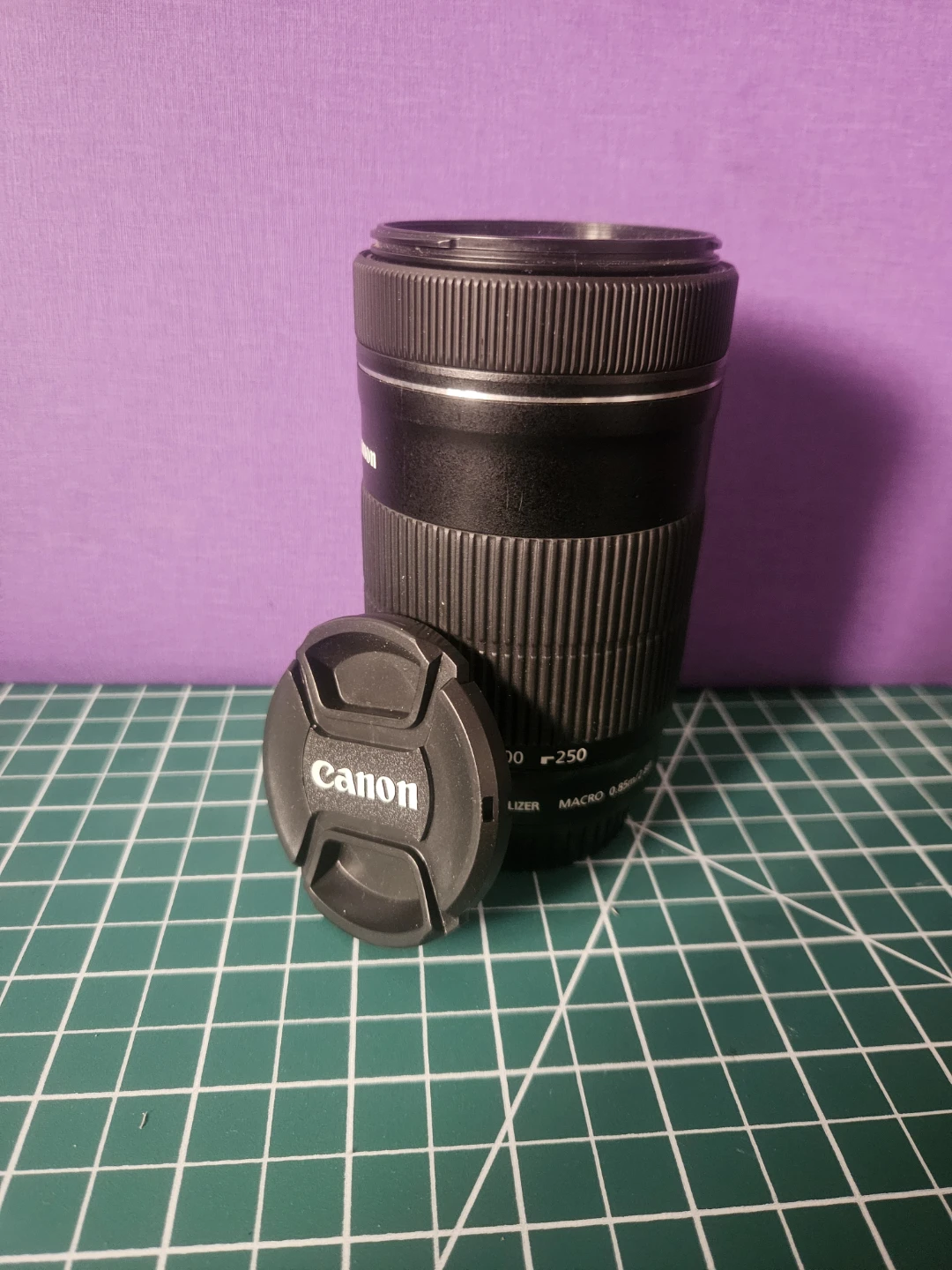 Canon EF-S 55-250mm IS Lens, - photo 4