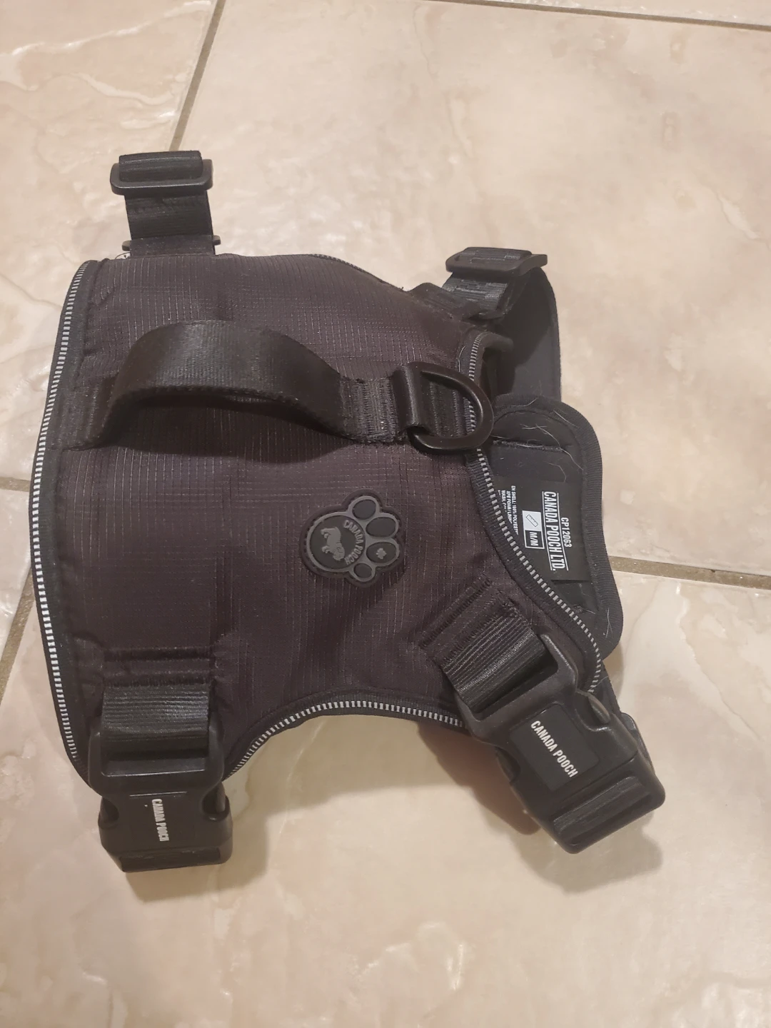Canada Pooch Ltd. Dog Harness M/M