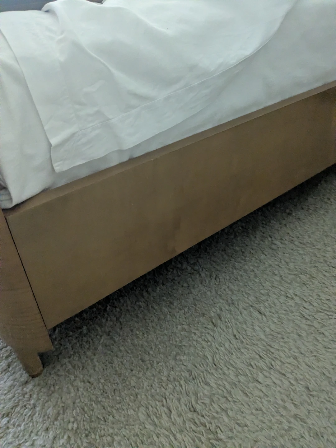 Wood King size bed frame - photo 2