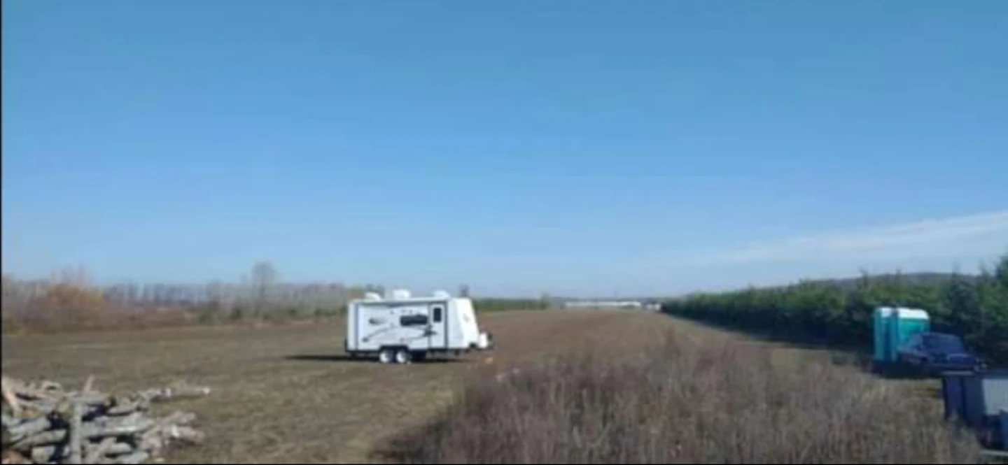 OUTDOOR RV & BOAT STORAGE - photo 3