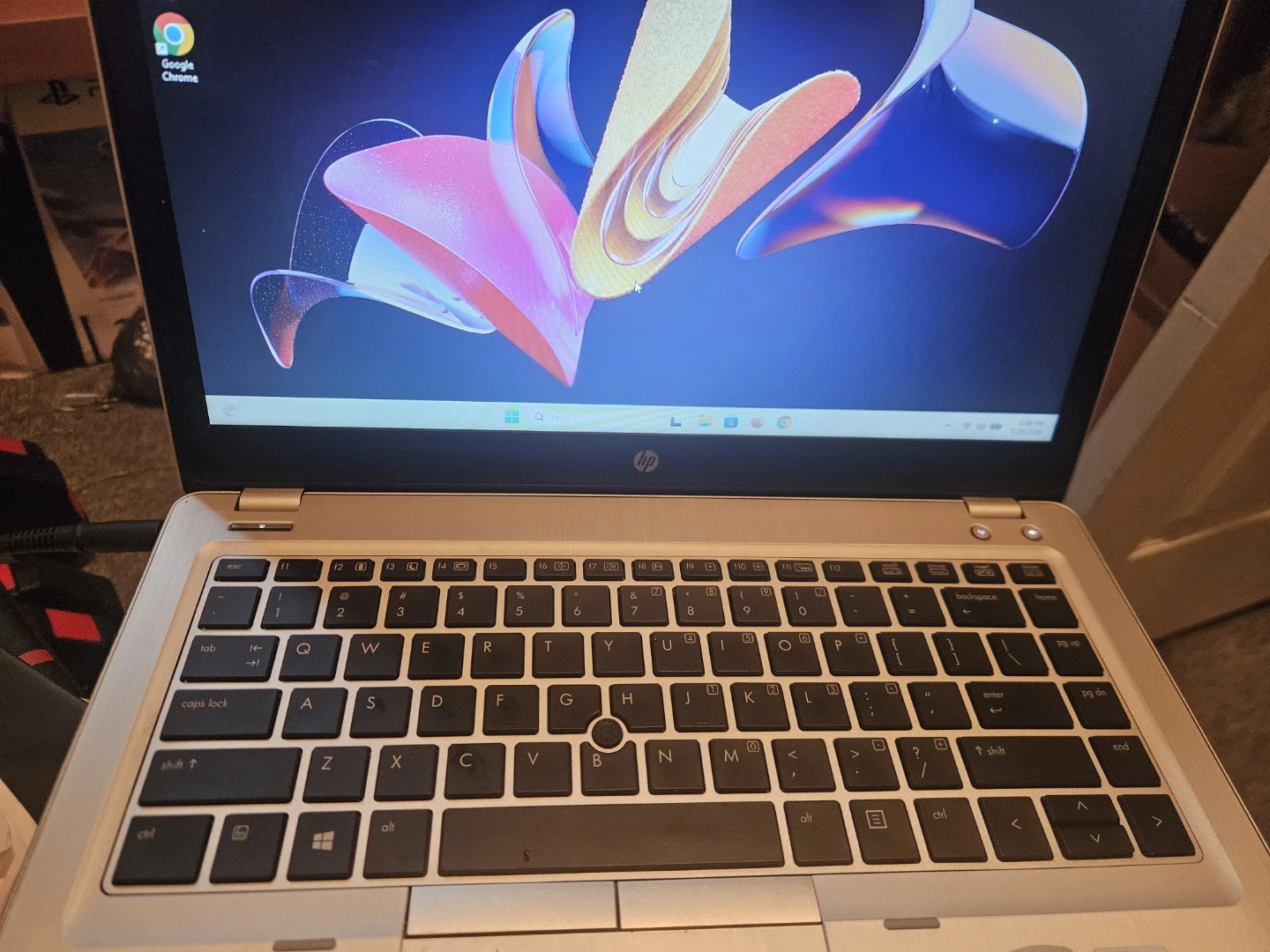 HP Laptop FOLIO ULTRA BOOK WIN11 NEW BATTERY 🔋 - photo 2