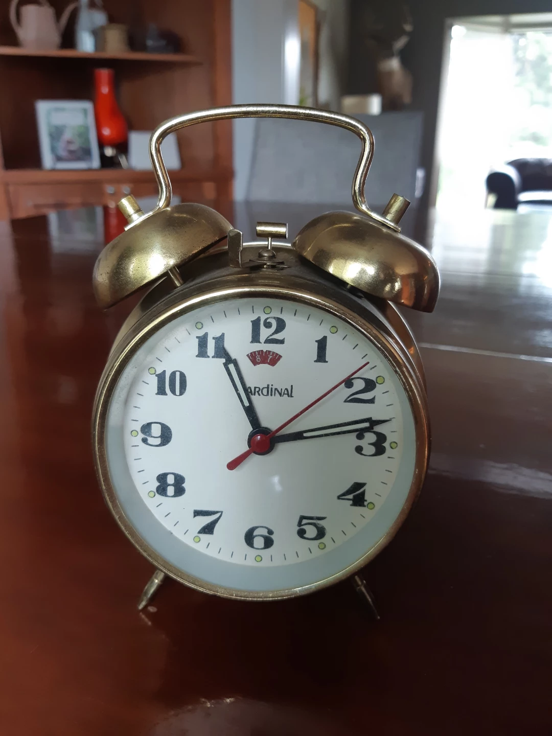 Vintage Cardinal wind-up twin-bell mechanical alarm clock - photo 2