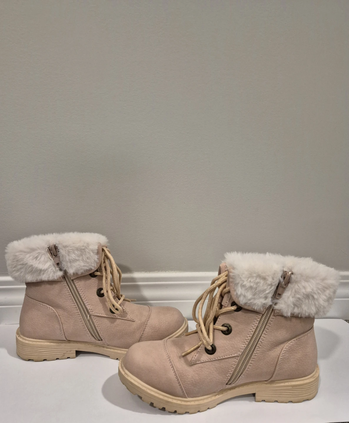 Girl's Fall Boots - photo 3