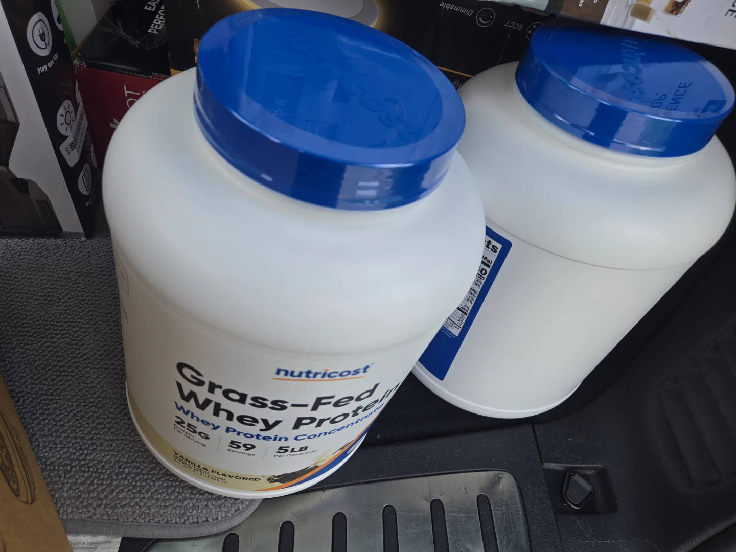 Nutricost Grass-Fed Whey Protein Concentrate 5LB Vanilla - photo 4
