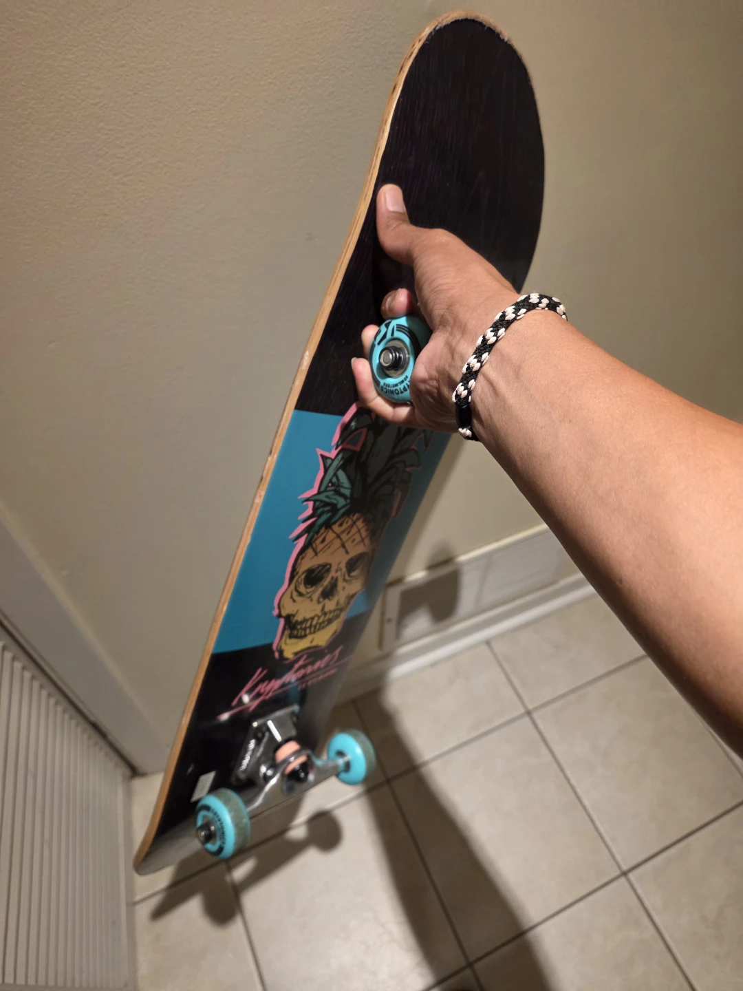 Kryptonics Skateboard with Skull Pineapple Graphic - photo 2