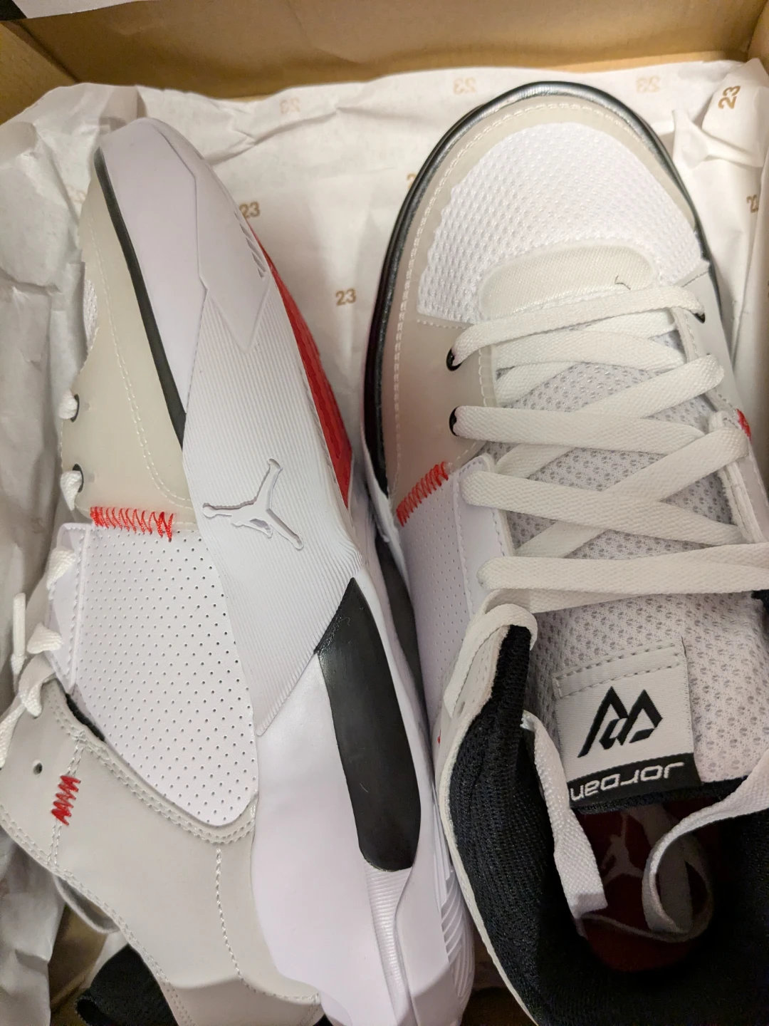 Jordans White Basketball Shoes