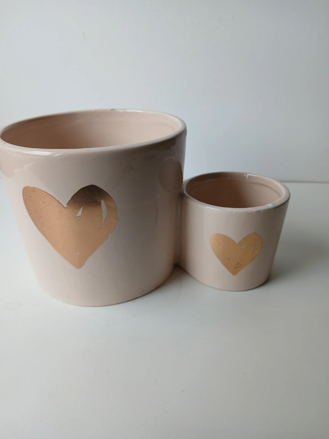 Ceramic Heart Planter & Glazed Brown Pot. $8 EACH - photo 2