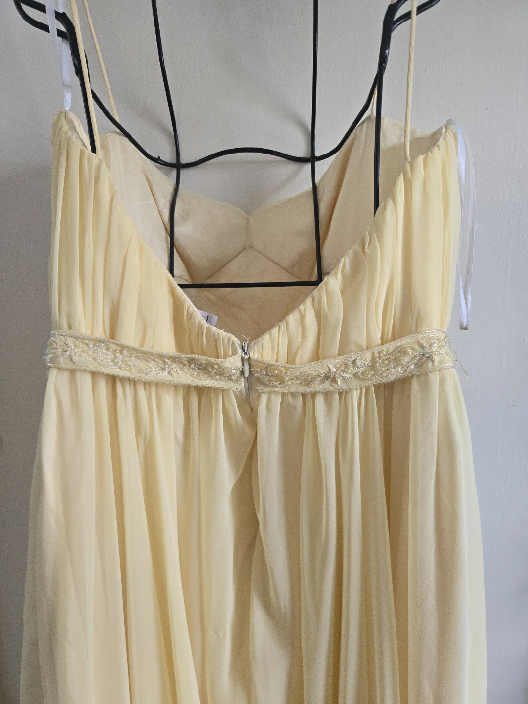 Light Yellow Chiffon Empire Waist Beaded Dress - photo 4