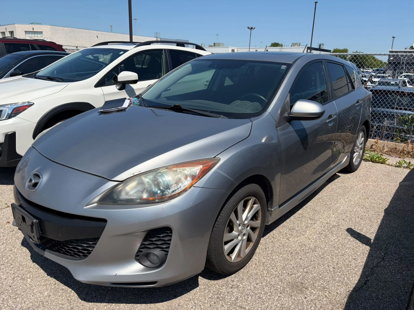 2012 Mazda 3 Hatchback - photo 2