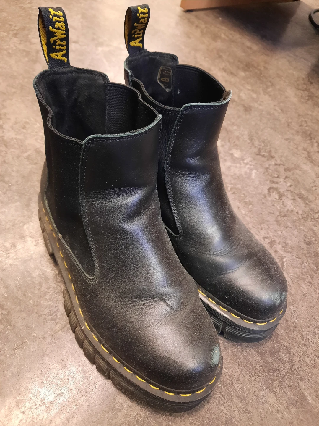 Dr. Martens Chelsea Boots