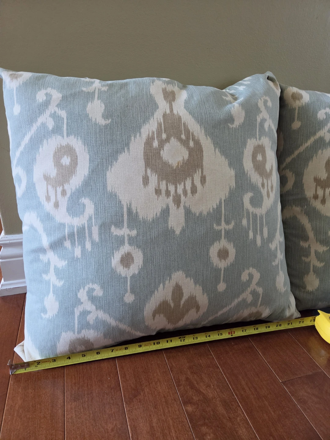 pillow/cushion - photo 3