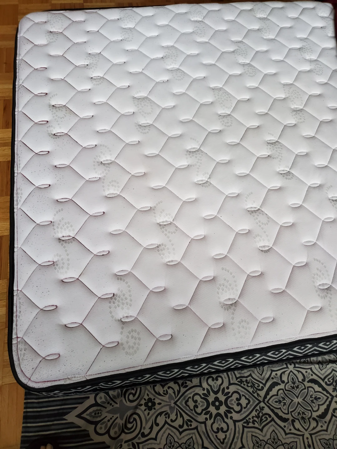 Quilted Mattress Queen size - photo 3