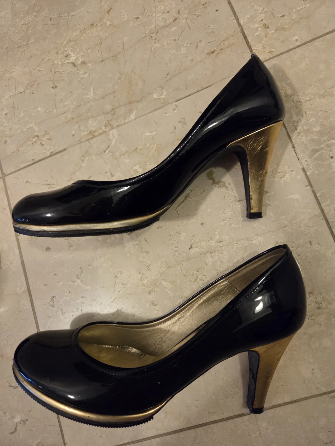 Black Heels with Gold accents (245mm/size 7.5) - photo 3