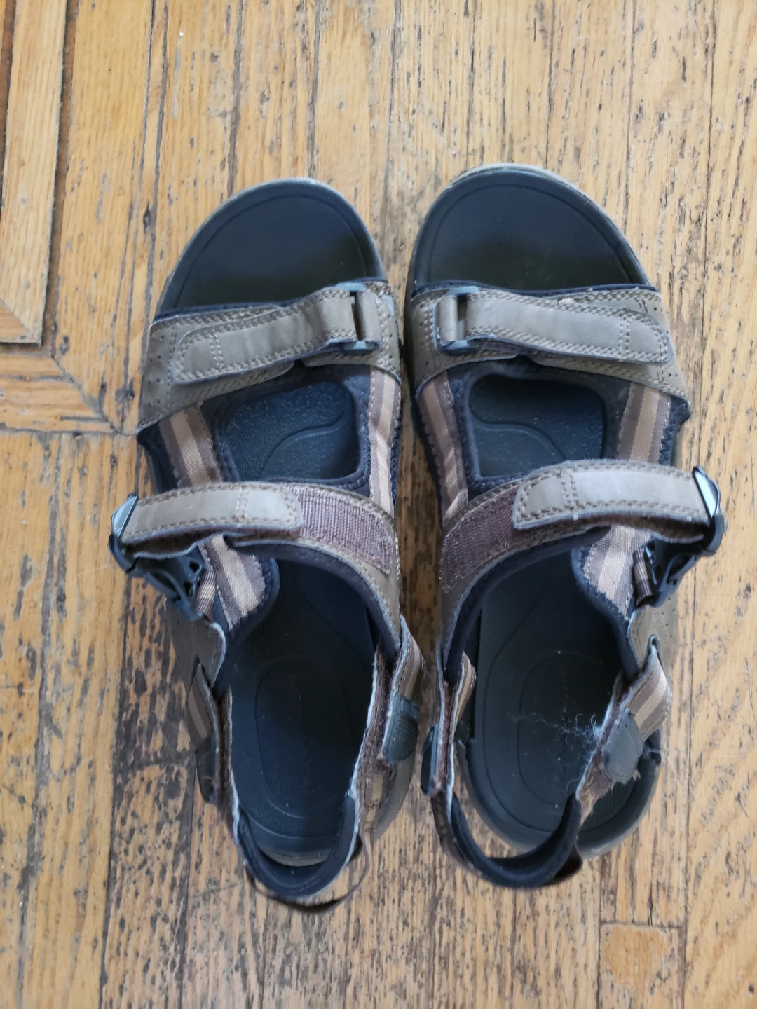 Hike sandals by SUNN WOOD