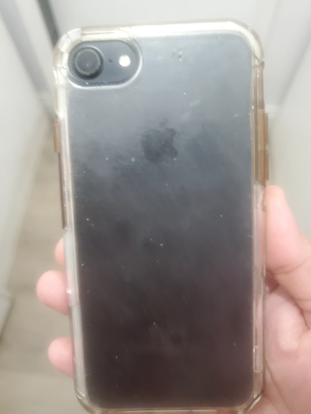 Apple iPhone 8 - photo 2