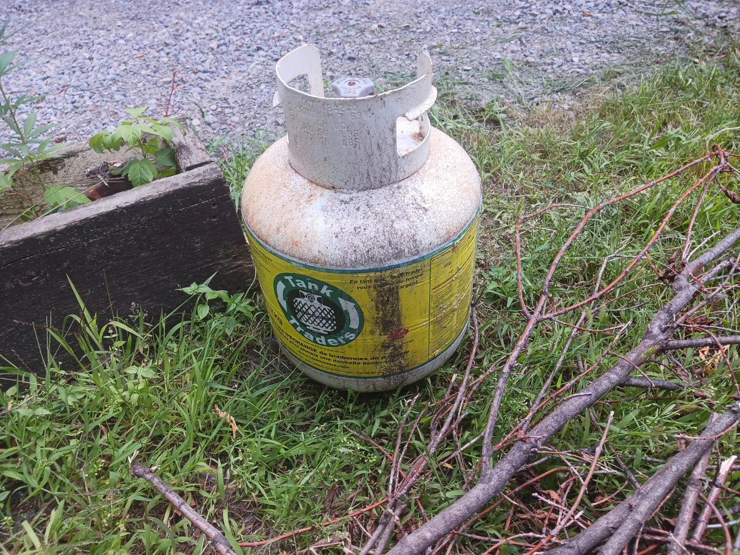 X4 Tank Traders Propane Tank 20$ ea