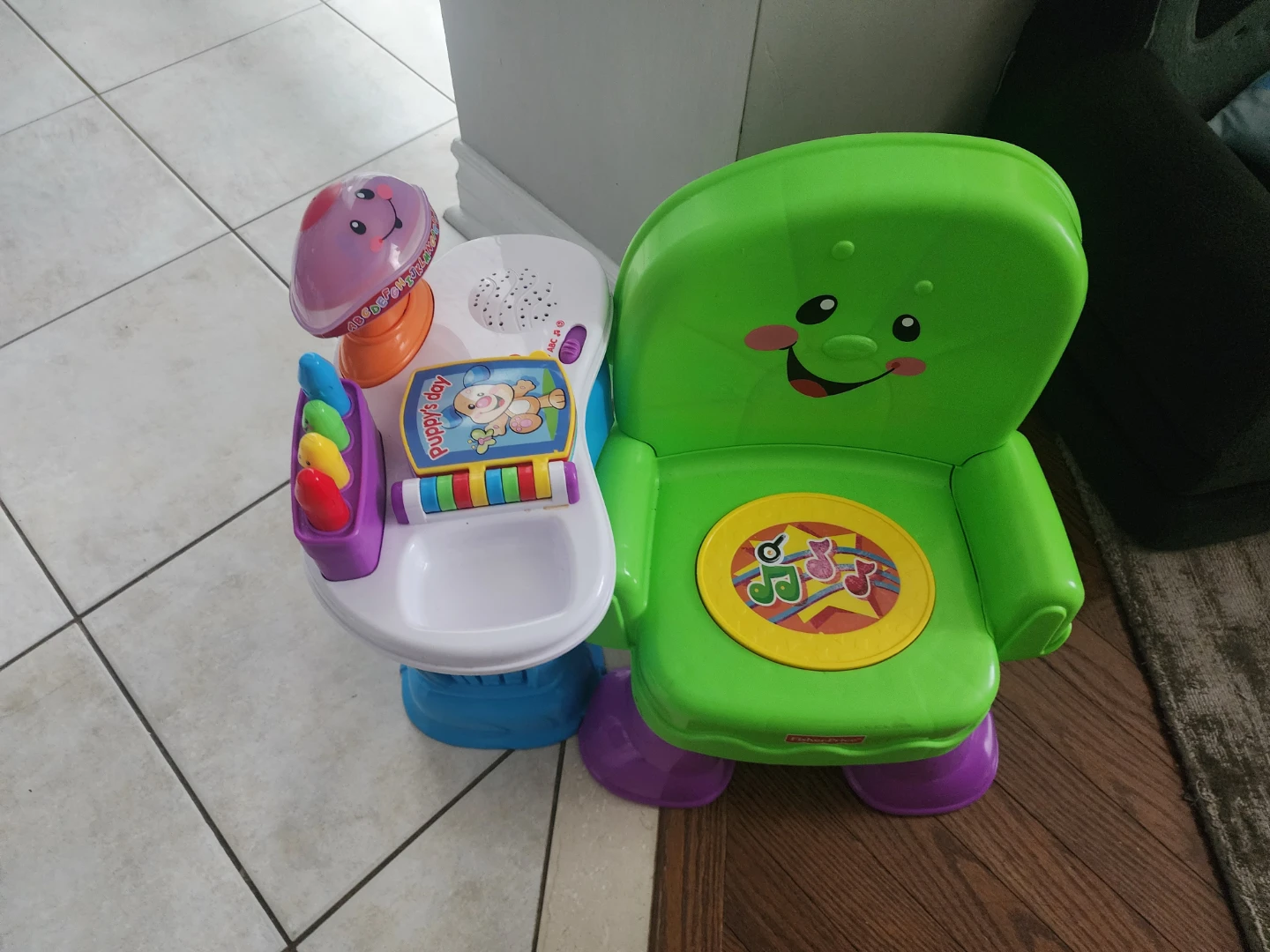 Fisher-Price Laugh & Learn Song & Story Learning Chair - photo 2