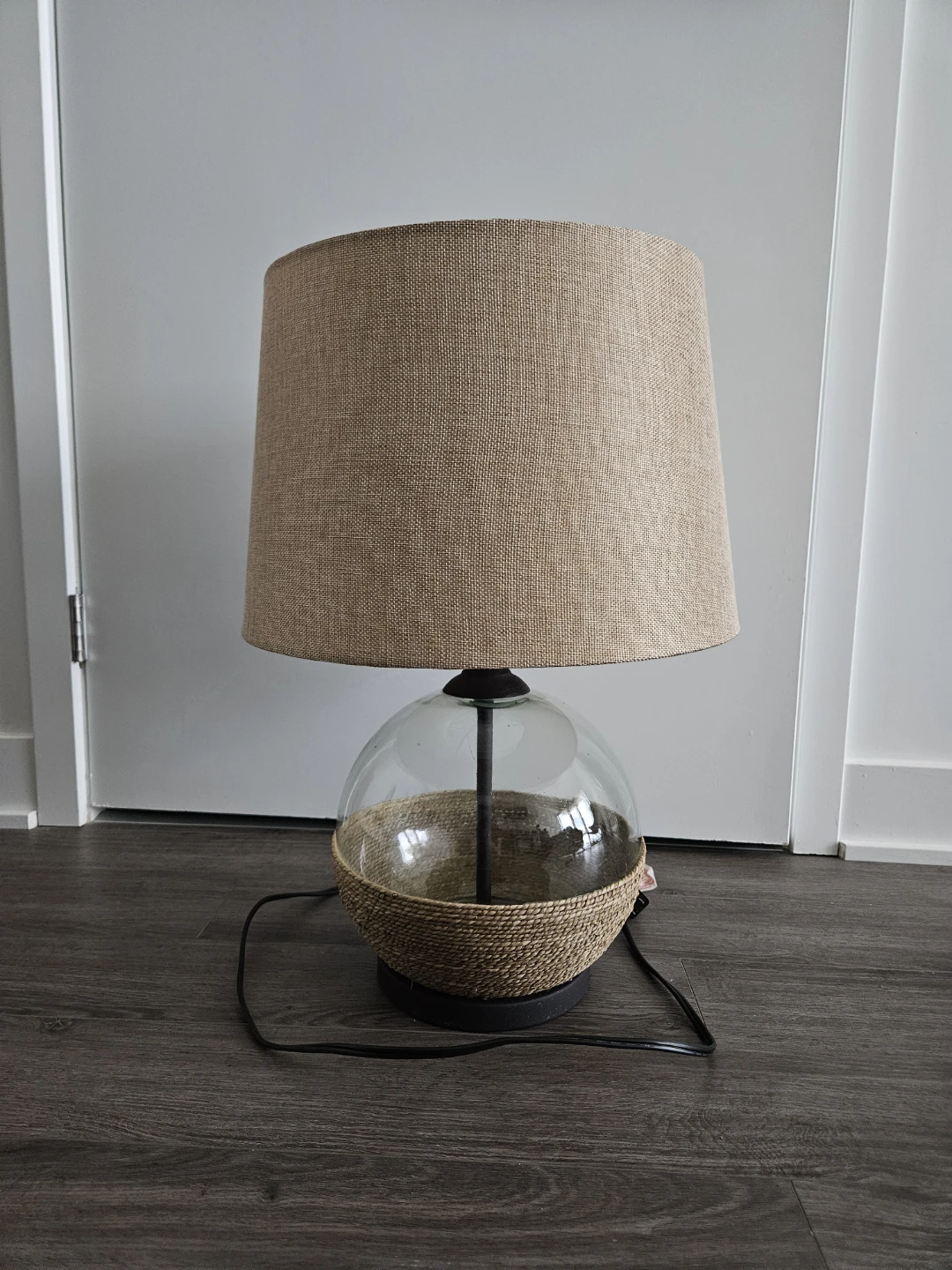 Structube ITO Table Lamp