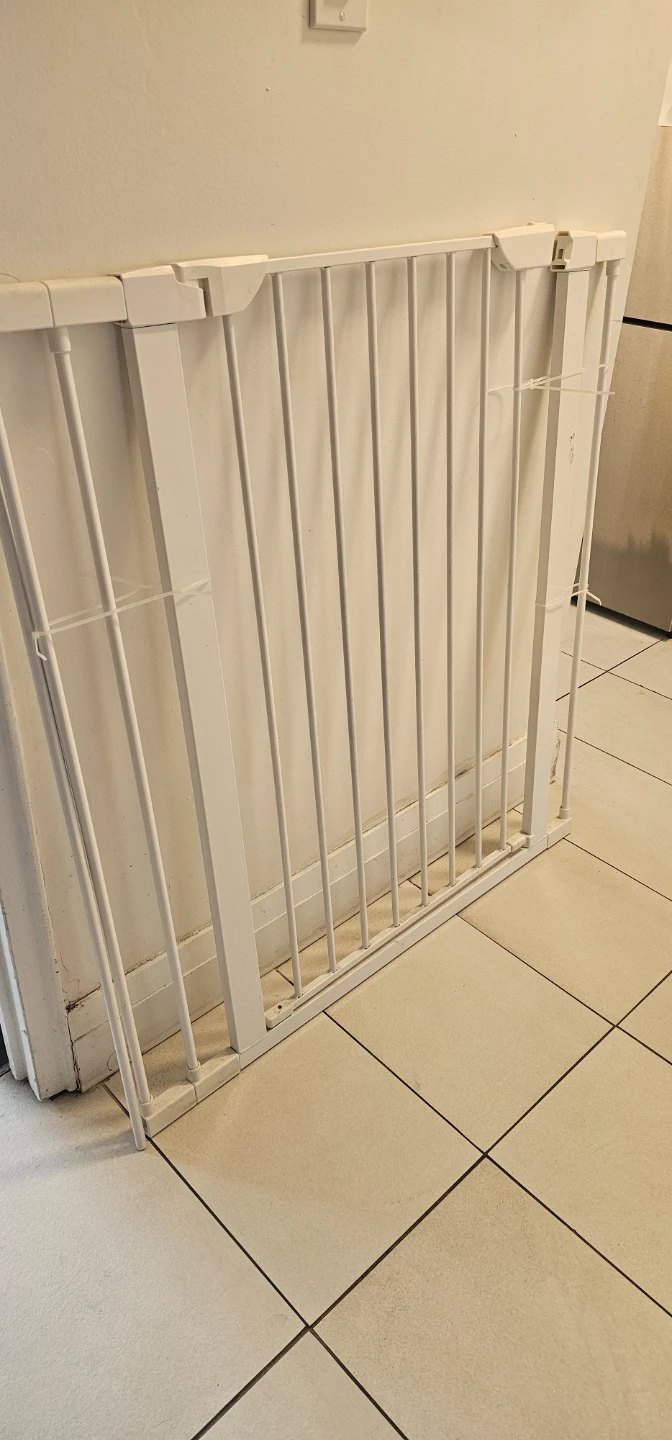 2 White Metal Pet / Baby Gates