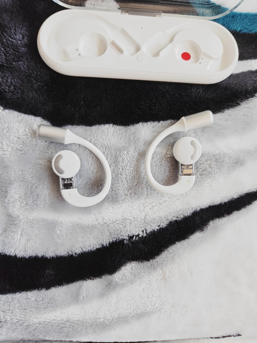 Nothing Ear (open) Wireless Earbuds - photo 5