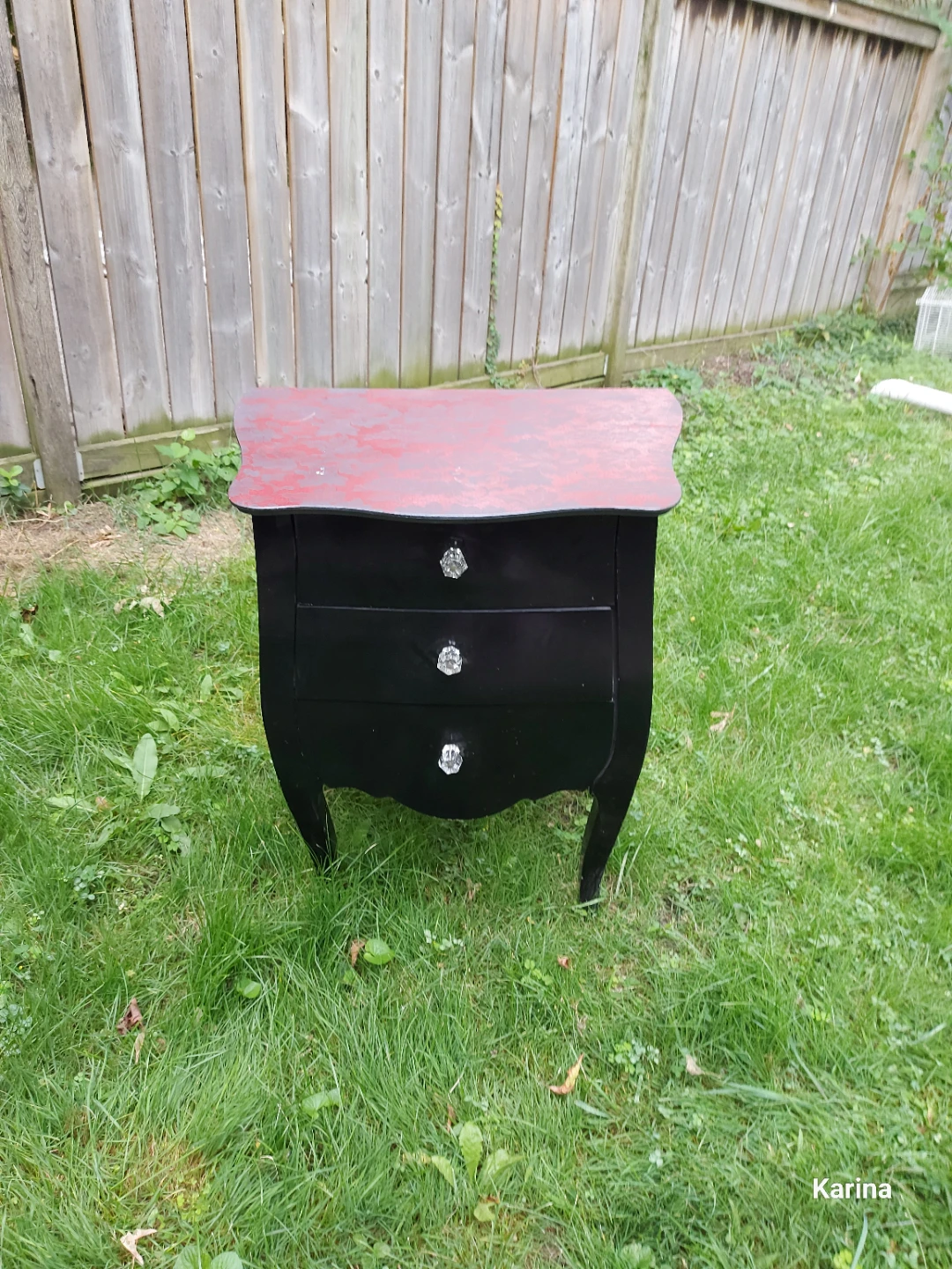 Black 3-Drawer Nightstand with Red Patterned Top