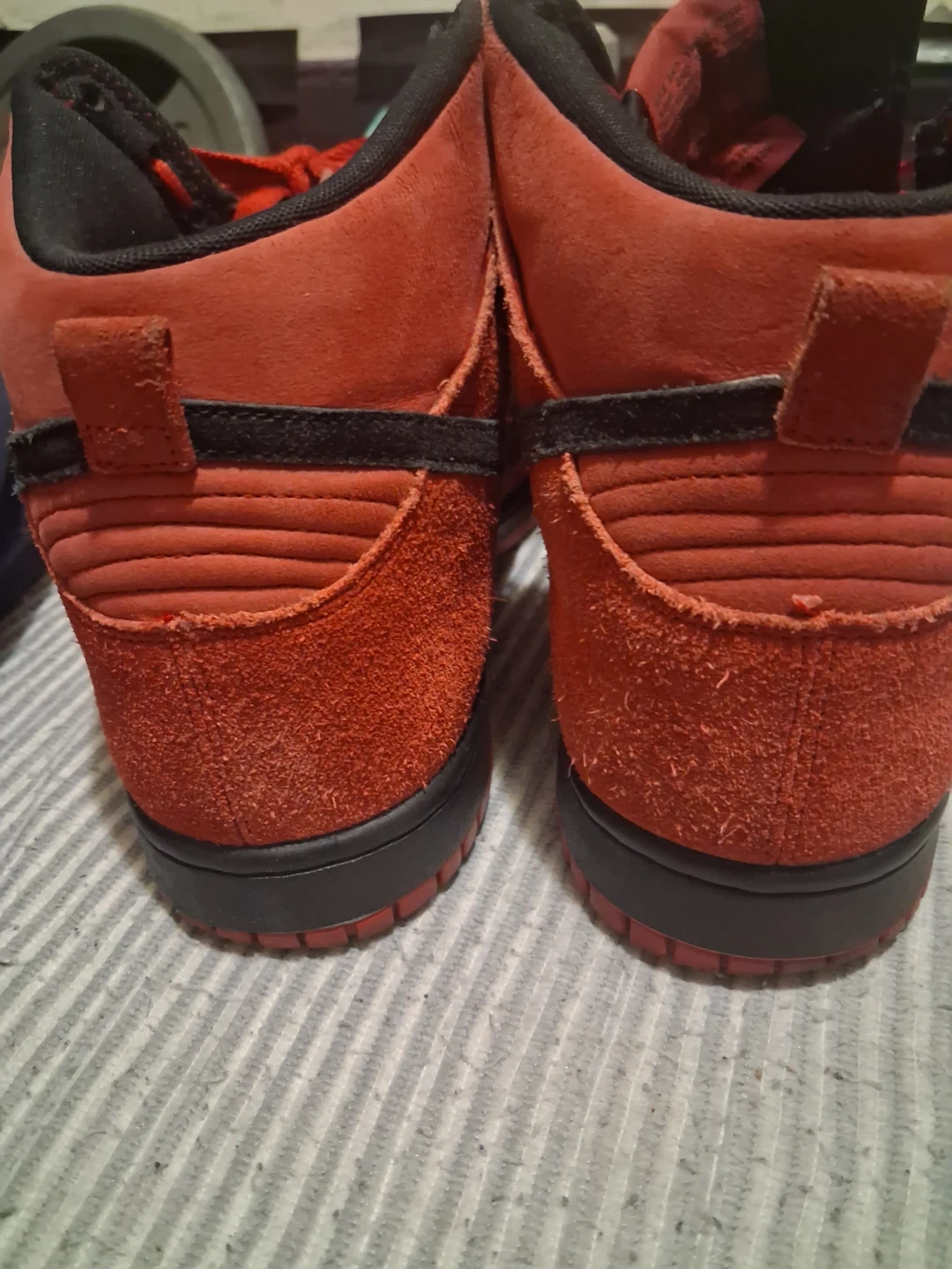 Nike SB Dunk High Pro  Red Devil SUEDE  sz 9.5 - photo 5