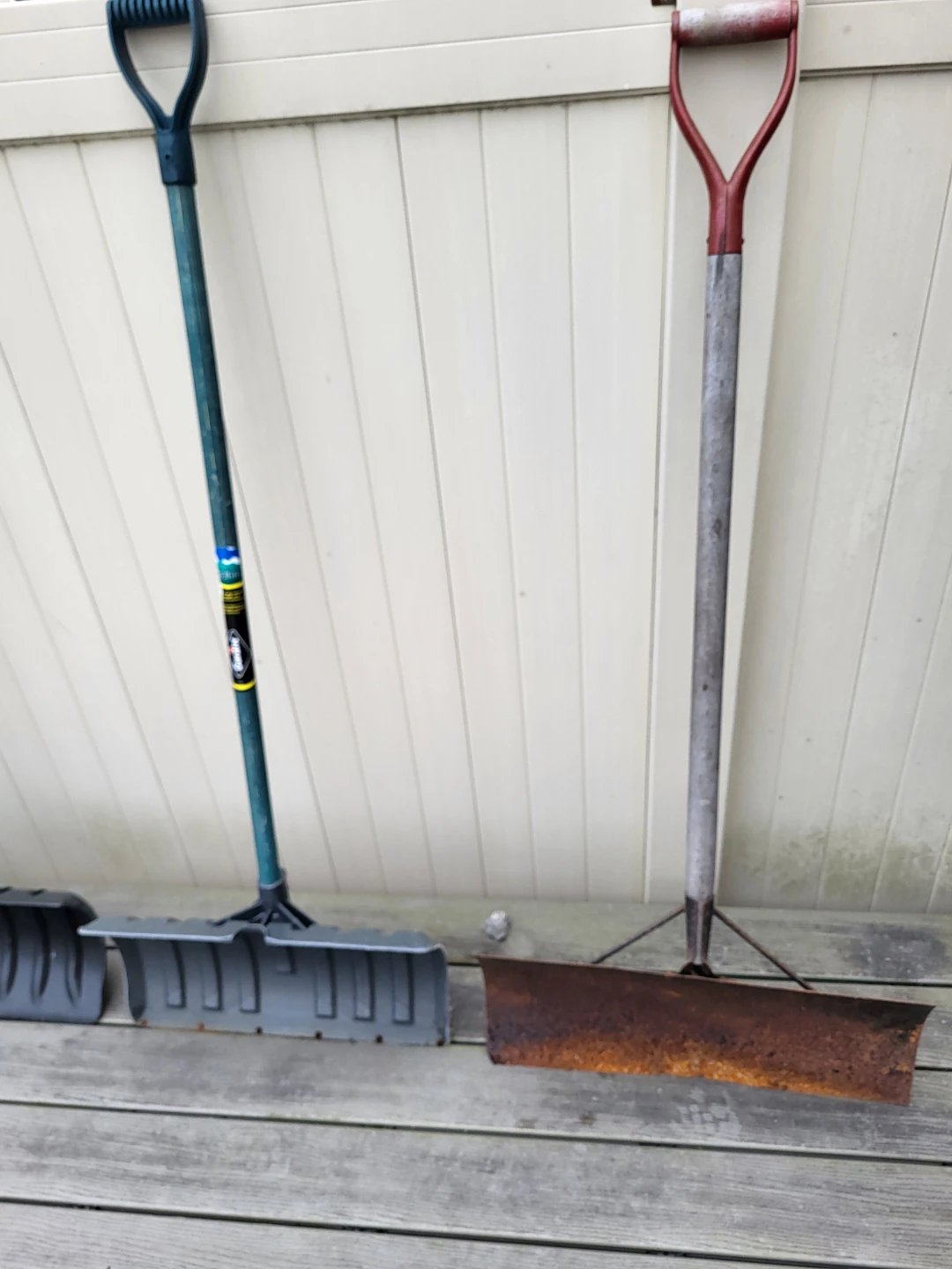 Winter Snow Shovels and Pushers - photo 4