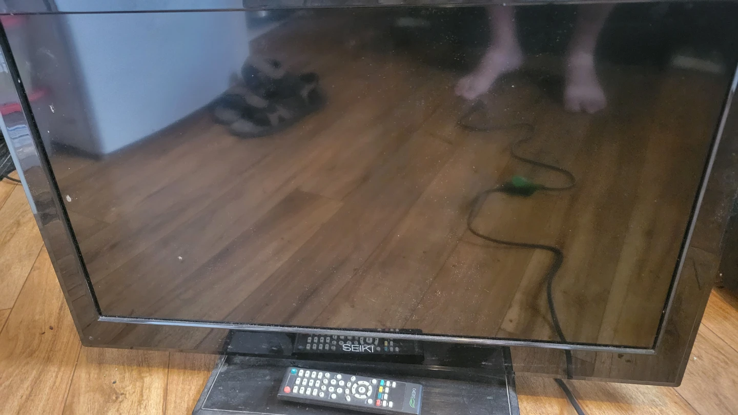 Seiki LC-32GL12F 32" LED TV