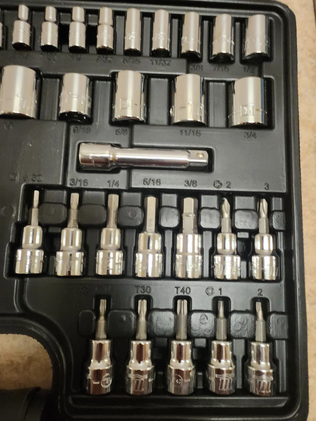 Mastercraft 95-Piece Socket and Tool Set - photo 5