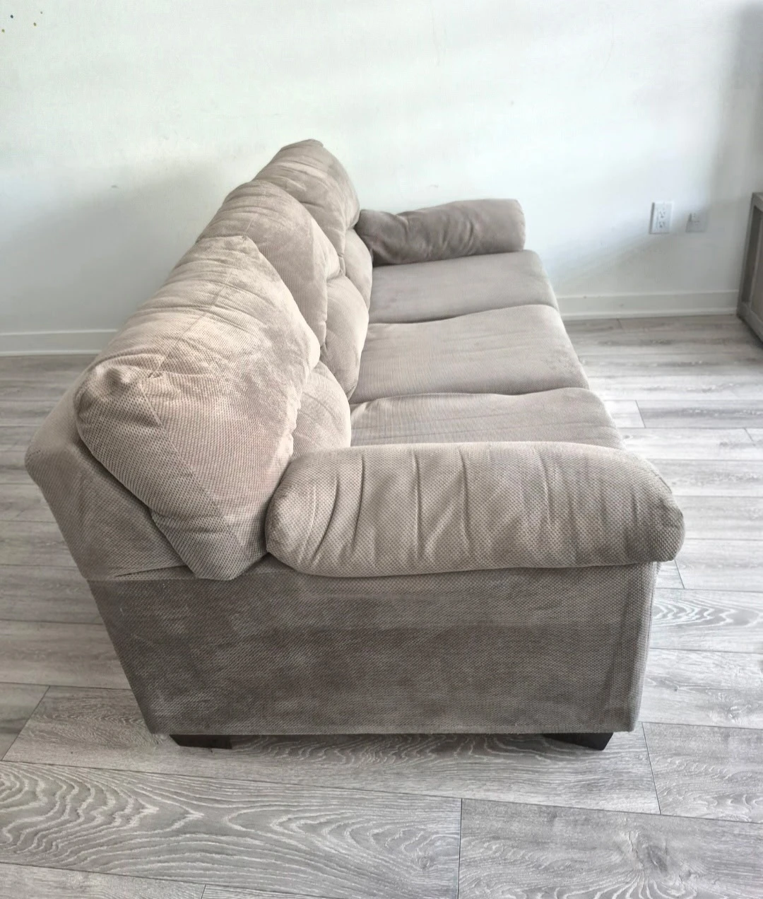 Leon's Archie 3-Seat Sofas – Ash Grey (2 Available) - photo 2