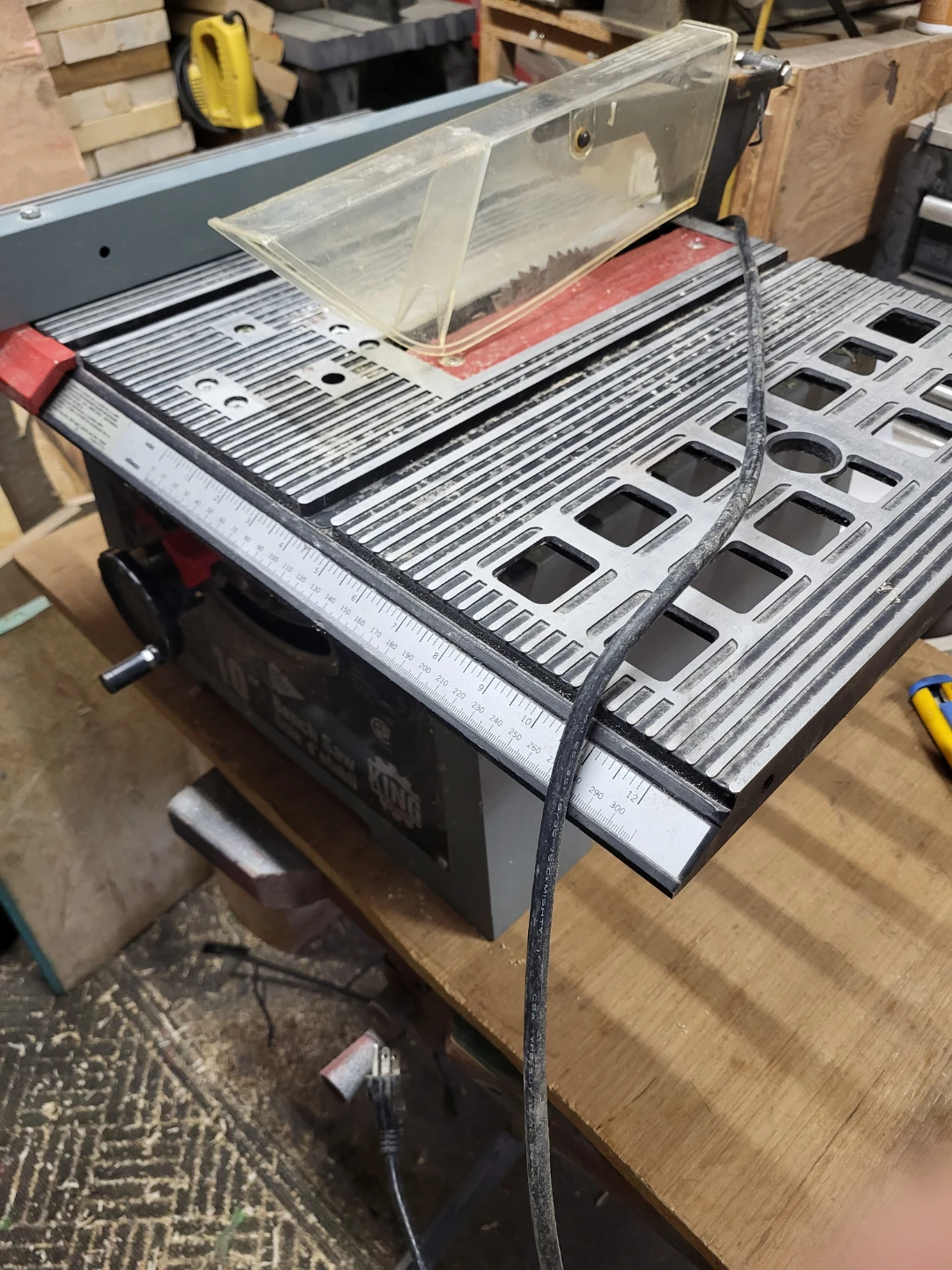 King Canada 10" Bench Table Saw - photo 2