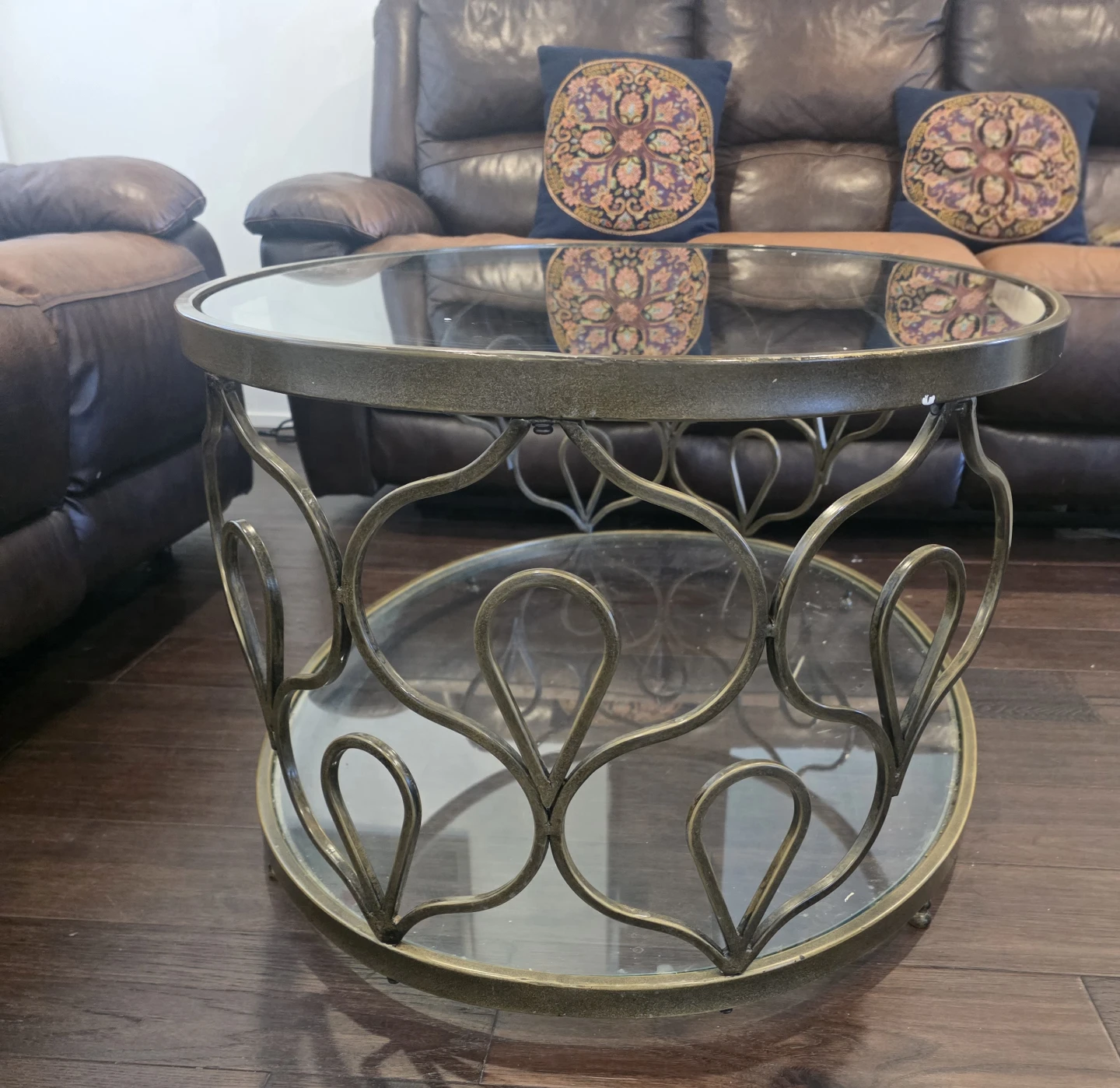 Ashley Furniture Glass Top Oval Coffee Table
