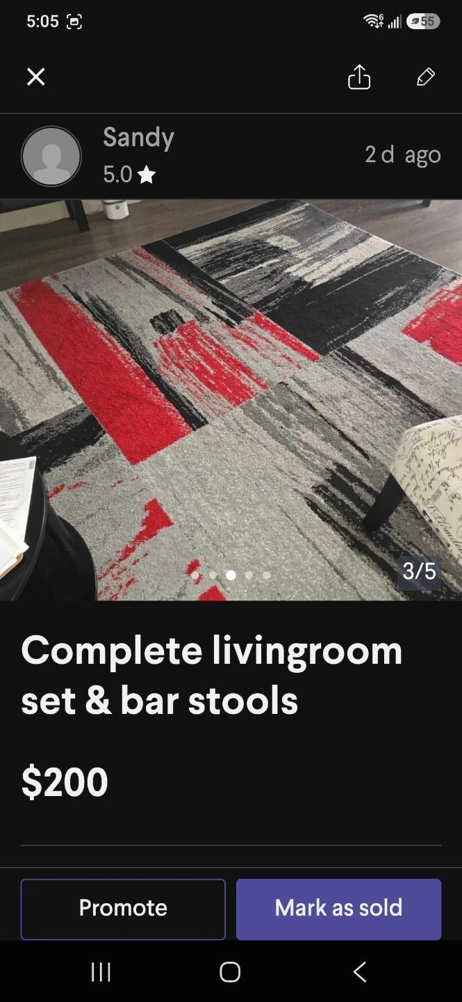 All must go !!!!!! 2 Patterned rugs, Coffee table & 2 bar stools