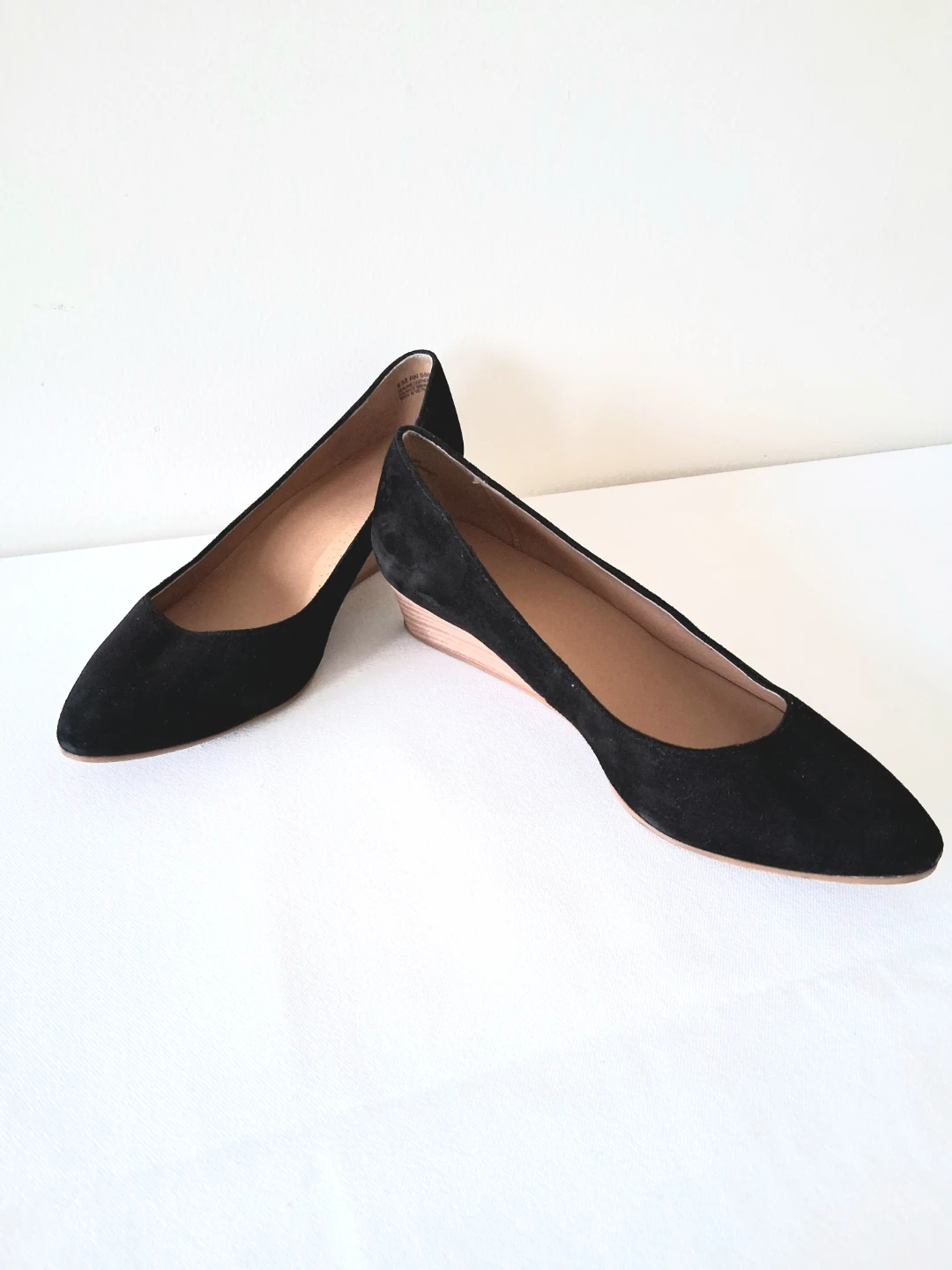 Genuine Leather Suede Wedges 🥿 Women Sz 8M