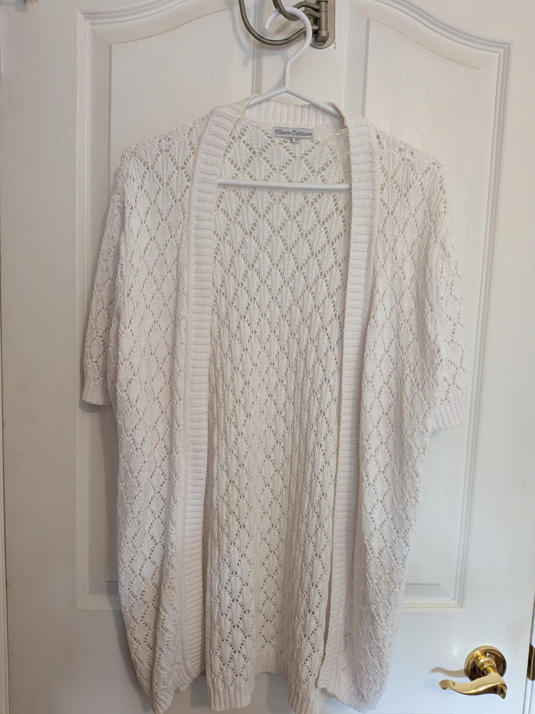 Classic Editions Women's White Knit Cardigan Size L/G