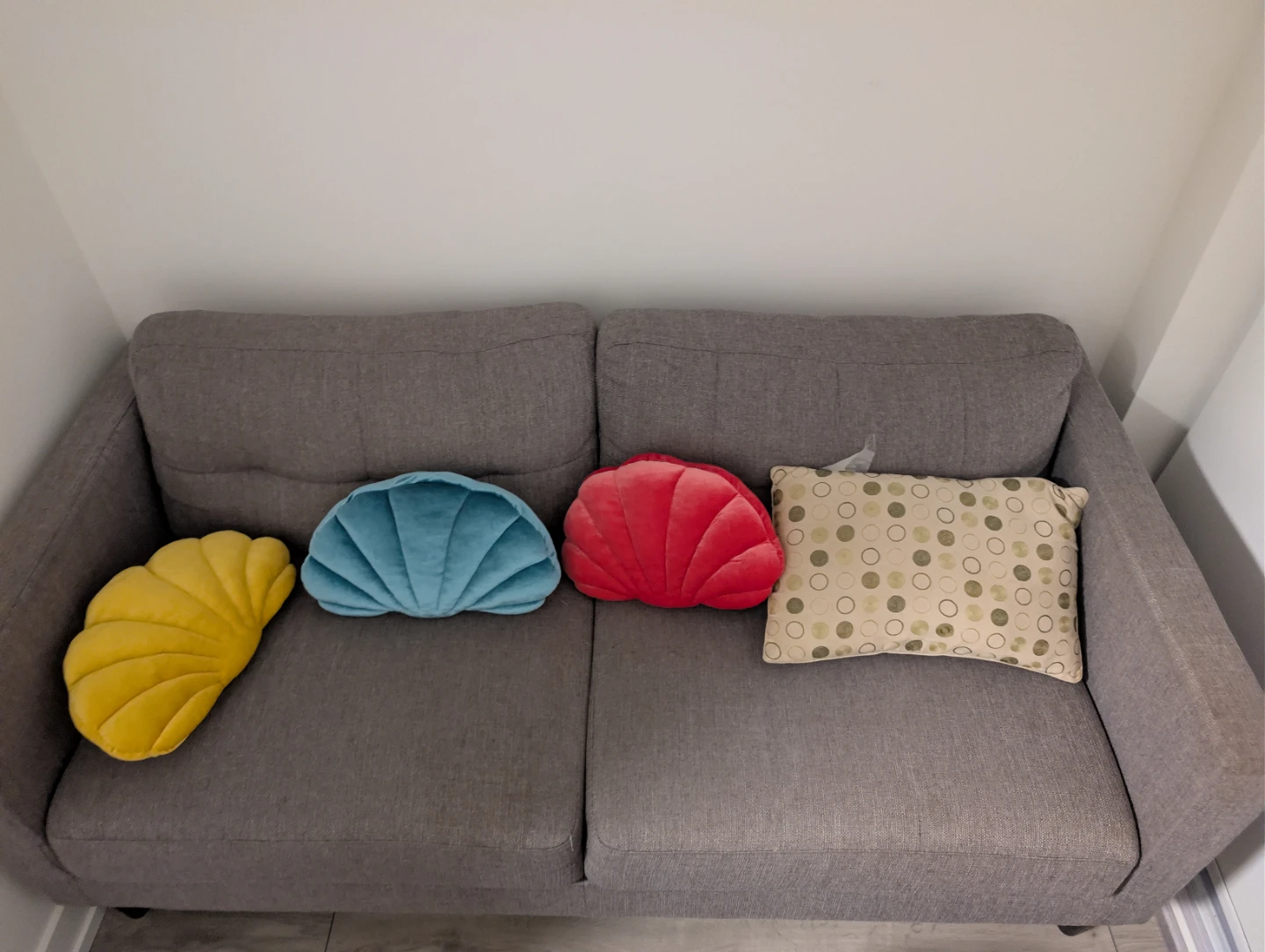Two-seater couch - photo 3