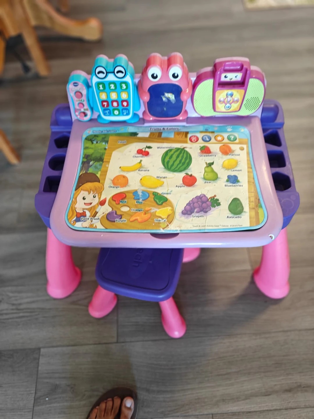VTech Write & Learn Activity Desk - photo 2