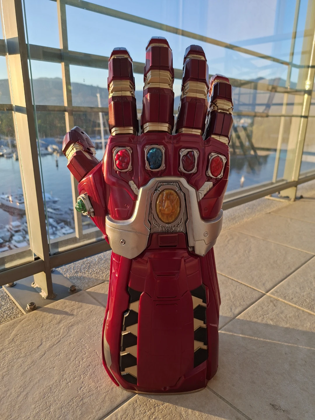 Marvel Legends Avengers: Endgame Nano Gauntlet