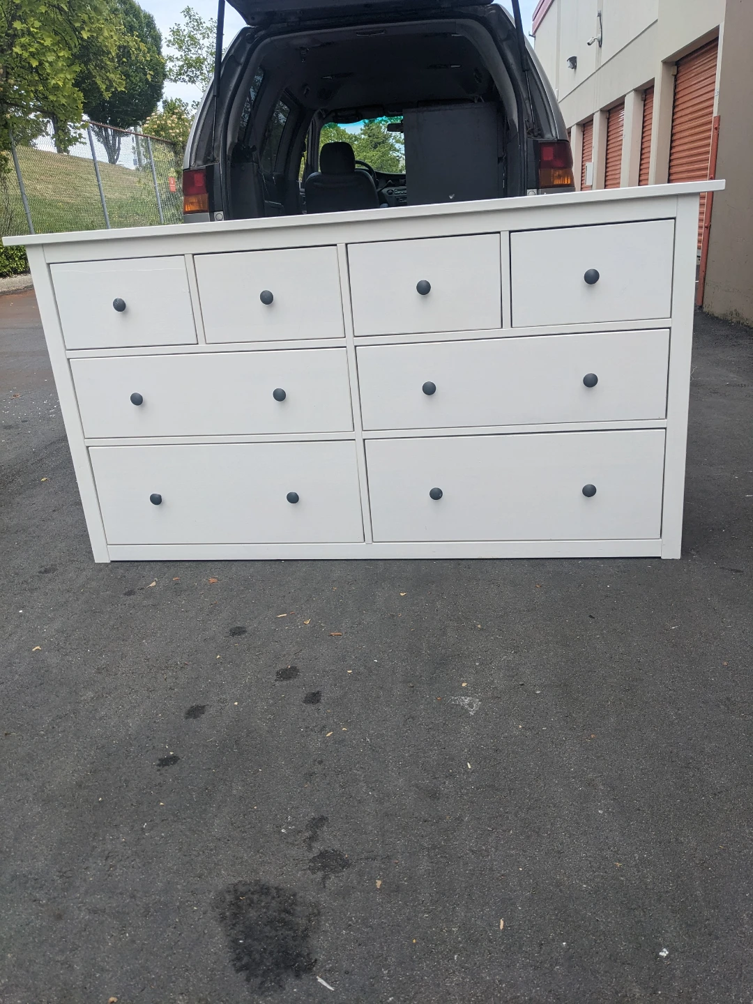 Dresser Ikea delivery available - photo 2