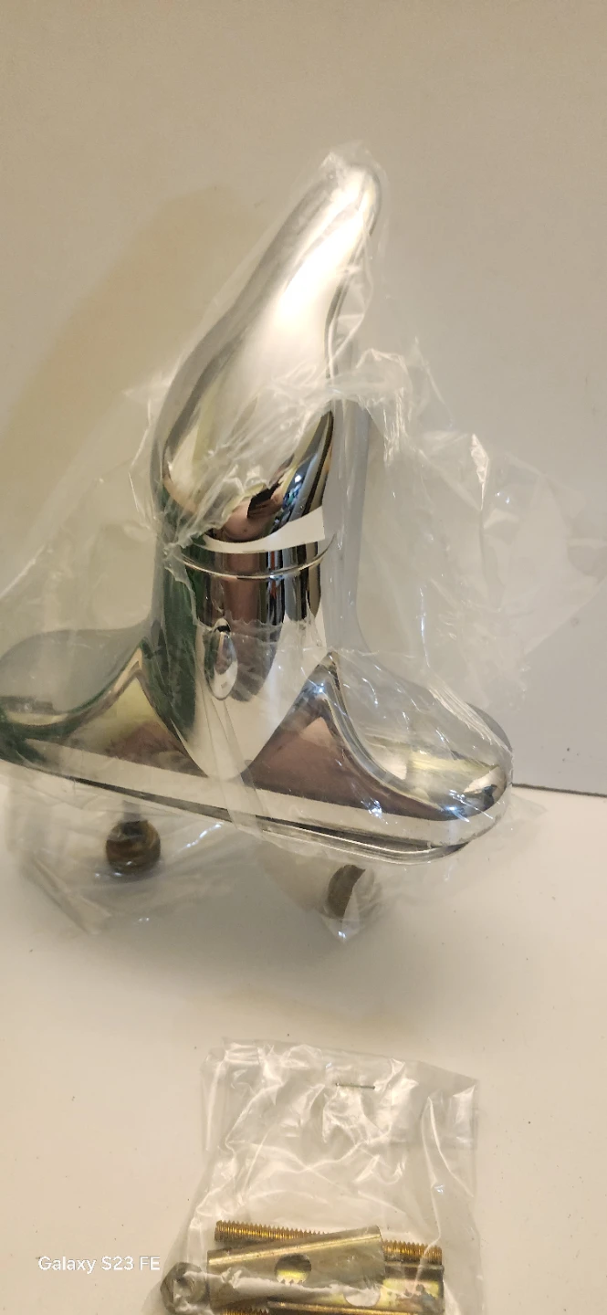 Used excellent working condition Bathroom Faucet.  Firm price - photo 4