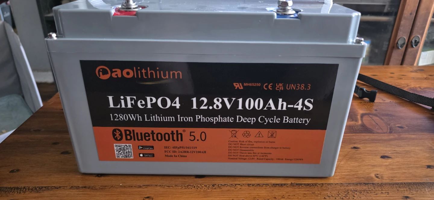 Bluetooth lifepo deep cycle lithium trolling motor battery. New. - photo 3