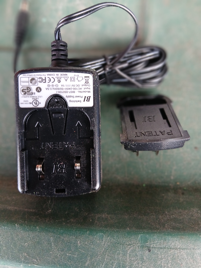 New generic black interchangeable plug - photo 3