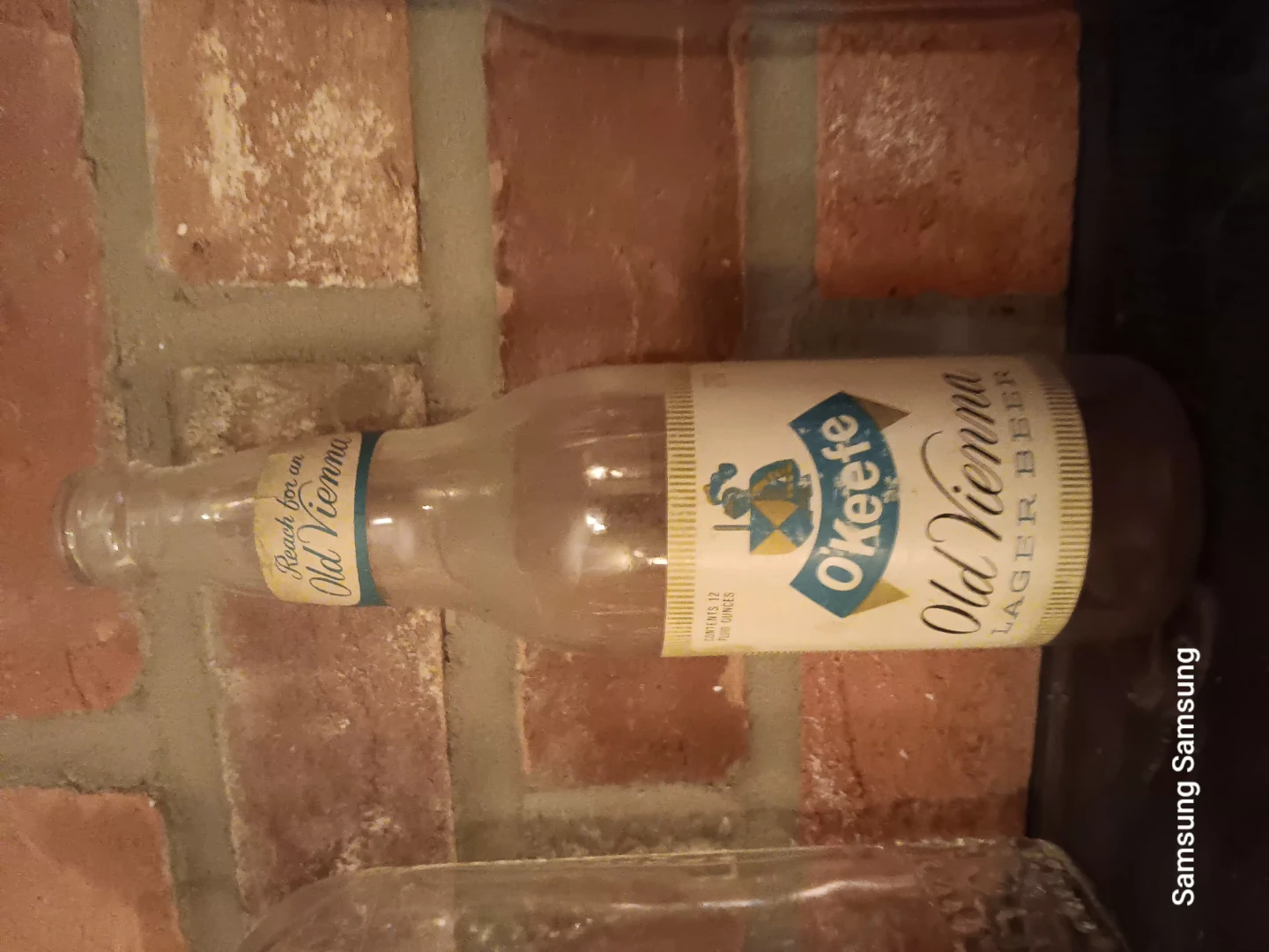 O'Keefe Old Vienna Lager Beer Bottle - photo 2