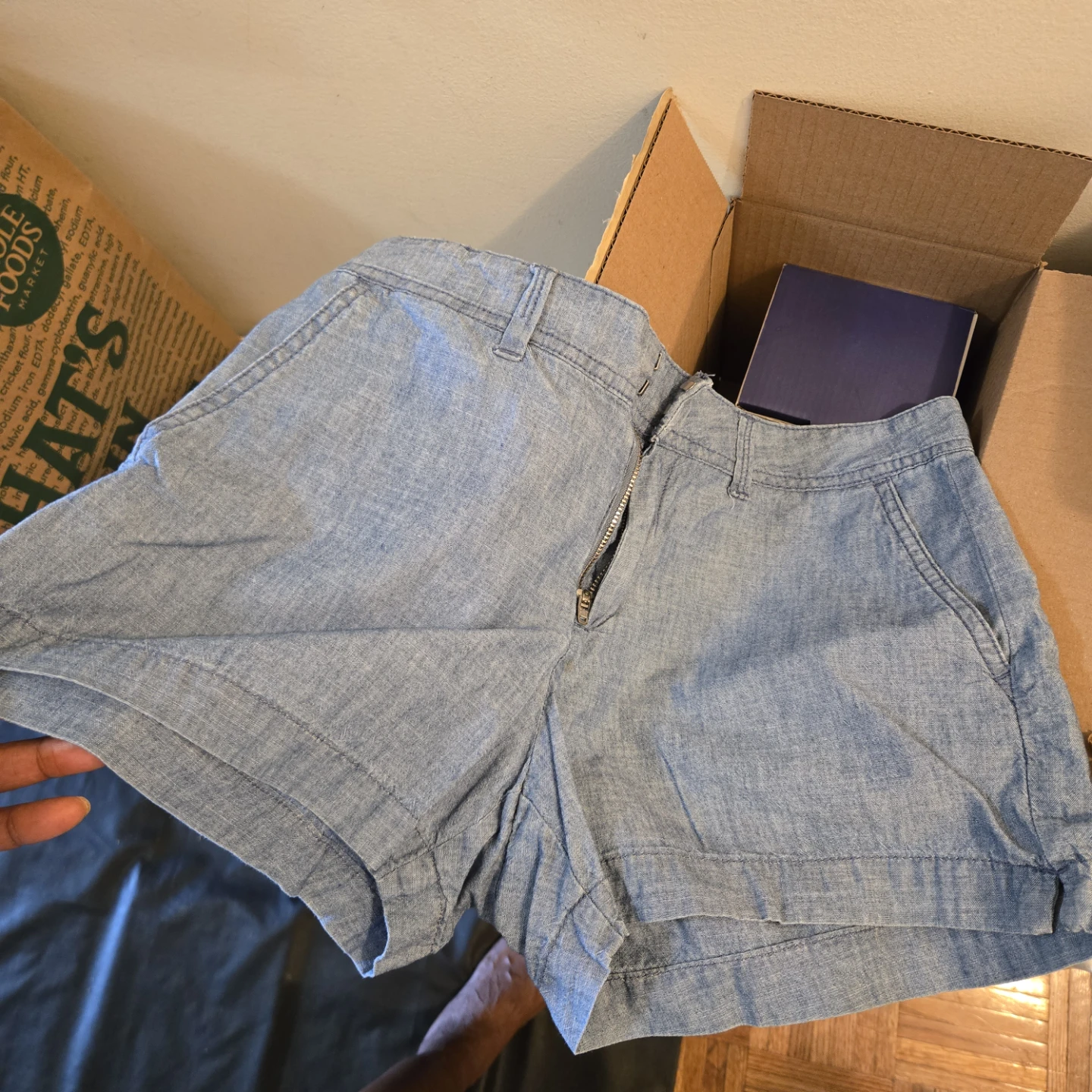 100% cotton GAP baby blue  Chambray Shorts Size 4
