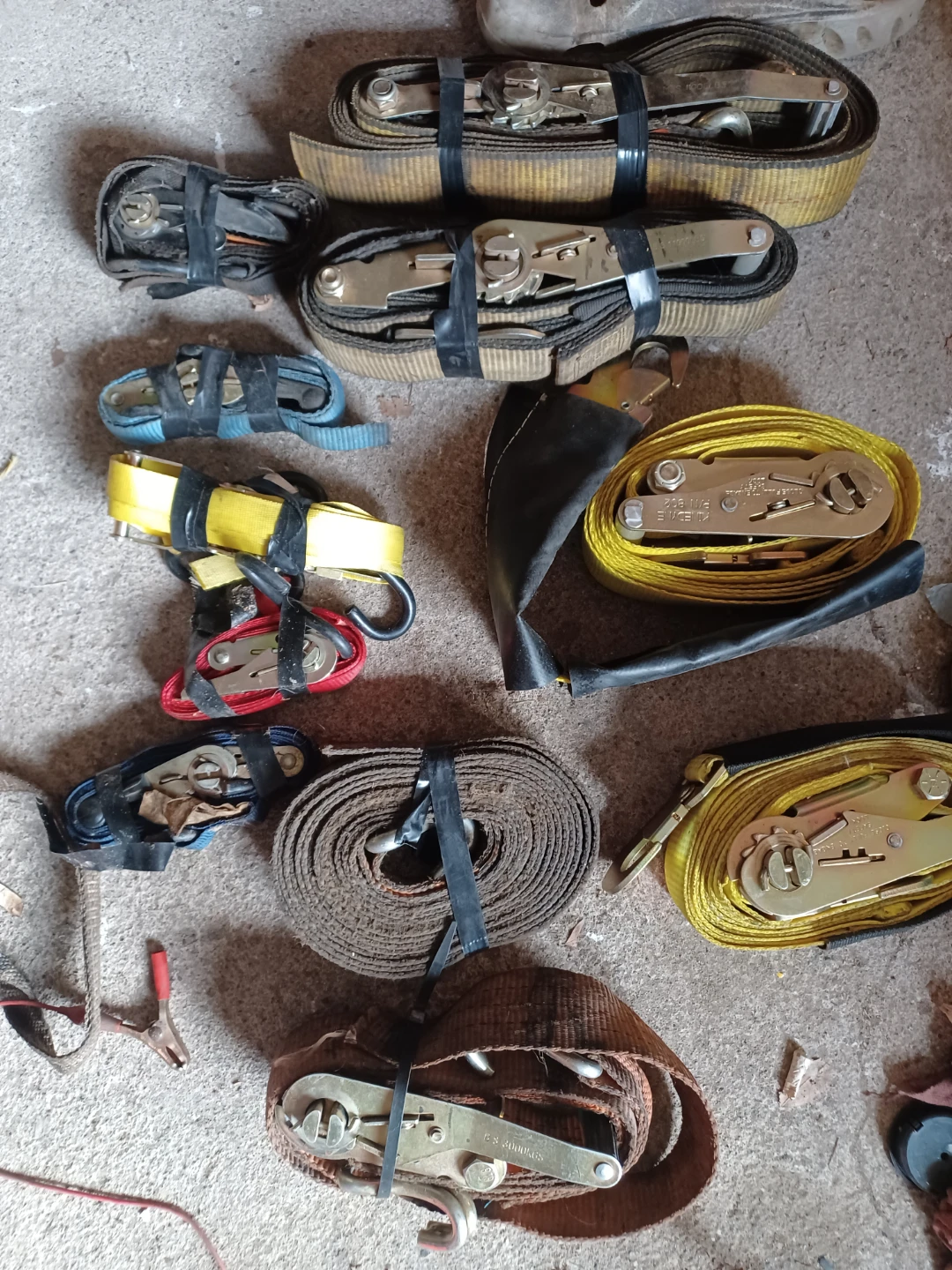 Ratchet/ tie down straps - photo 3