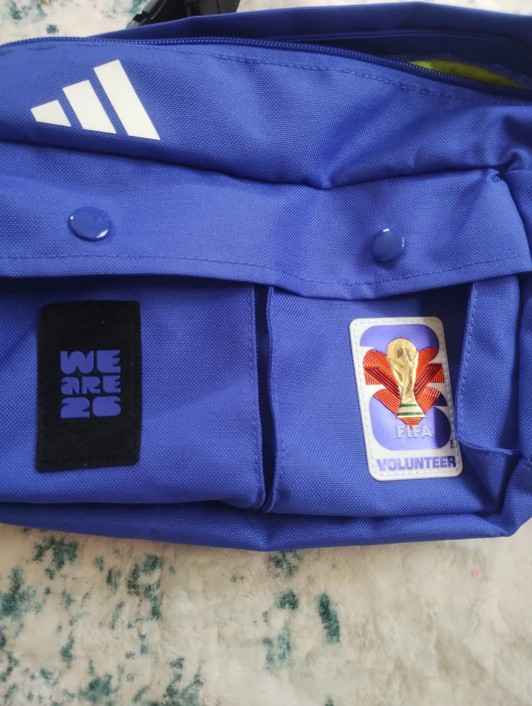 Official Adidas FIFA World Cup 2026 Volunteer Fanny Pack - photo 2