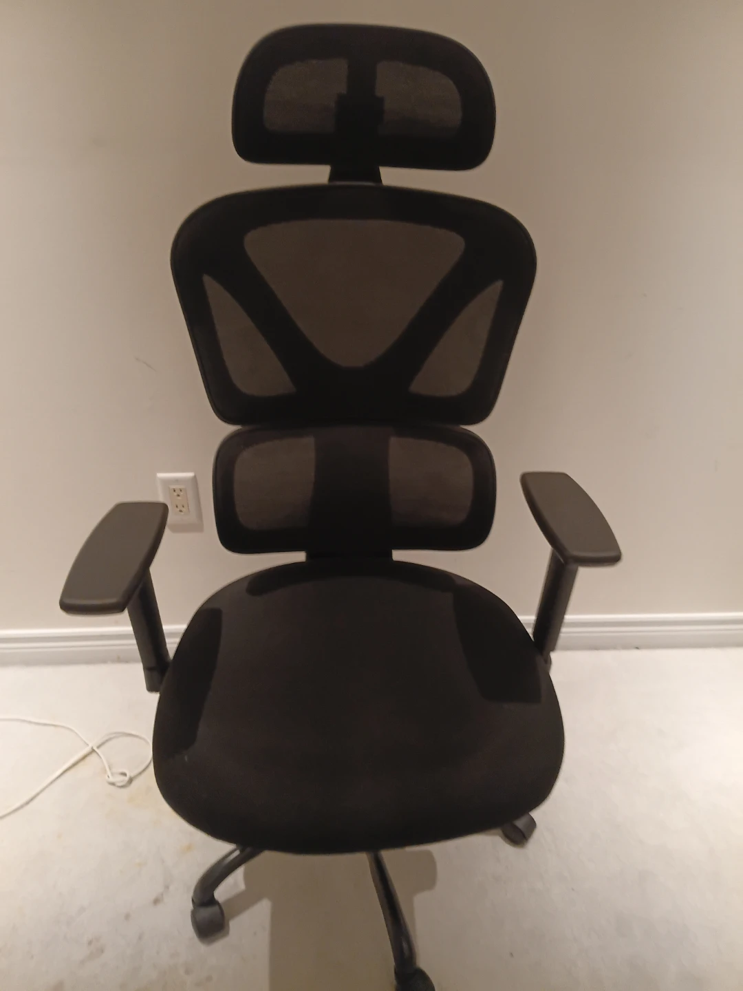 Ergonomic task  chair - photo 3