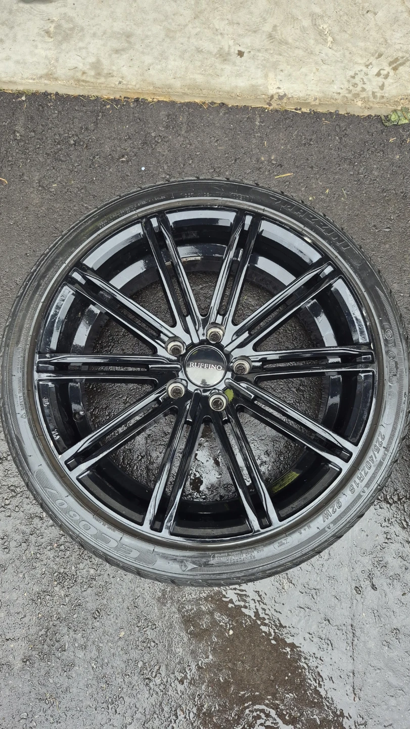 225 40 ZR18 Tires with Rims - photo 5