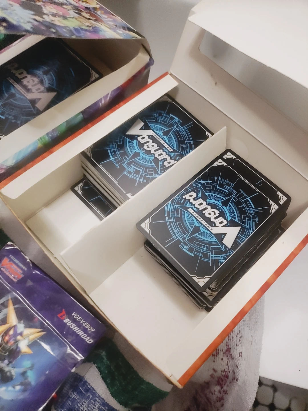Vanguard Card Game Booster Boxes Lot open boxes - photo 3